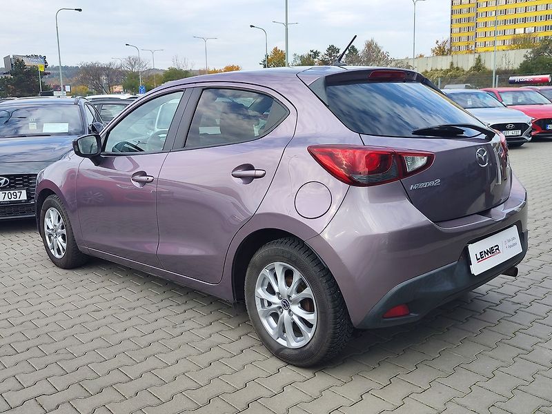 Mazda 2 1.5 Skyactiv/55kW - fotka 7 z 28