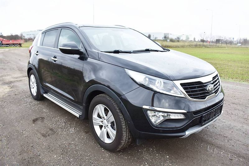 Kia Sportage 1,6 16V 1.M, PDC,KAMERA,AKCE - fotka 6 z 19