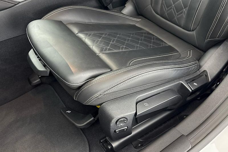 BMW Řada 4 řady 4 | 420d xDrive - fotka 7 z 26