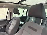 Volkswagen Tiguan 140PS 4x4 DSG PANORAMA - náhled 96