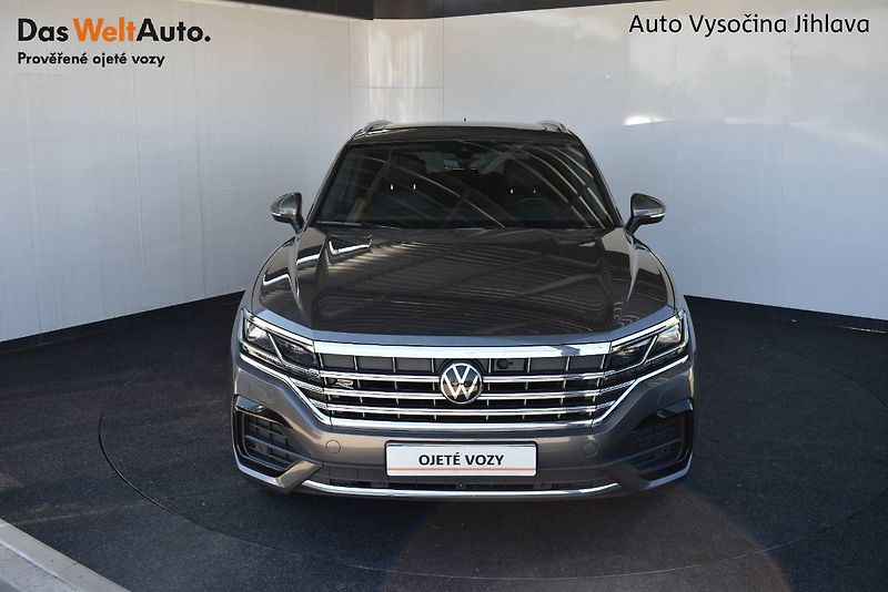Volkswagen Touareg (2022) 3.0TDI 210kW 4Motion, LED Matr - fotka 4 z 32