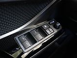 Toyota C-HR (2022) GR Sport 2.0 Hybrid - náhled 25