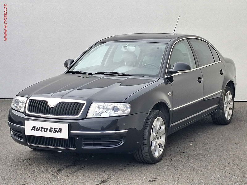Škoda Superb (2007) 2.5TDi, ČR, AT - fotka 3 z 16