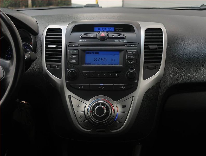 Hyundai ix20 (2011) 1.4 CVVT, po STK, Tažné - fotka 12 z 17