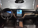 Volvo XC60 2,0 T8 AWD Ultra B&W,tažné - náhled 15