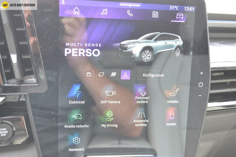 Renault Espace ICONIC E-TECH FULL HYBRID 200k - fotka 49 z 79