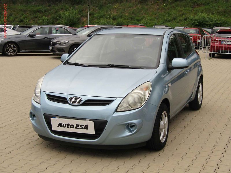 Hyundai i20 (2010) 1.2 i, ČR - fotka 3 z 16