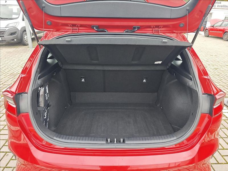 Kia Ceed 1,0 T-GDI  SPIN - fotka 12 z 23