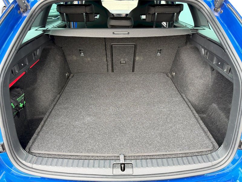 Škoda Octavia (2023) 2.0 TDI 110kW DSG SportLine - fotka 33 z 35