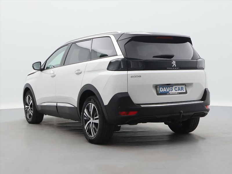 Peugeot 5008 1,2 PT 96kW Allure 7-Míst CZ - fotka 5 z 32