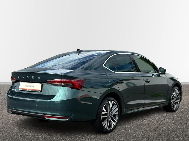 Škoda Octavia Exclusive Selection - fotka 2 z 27