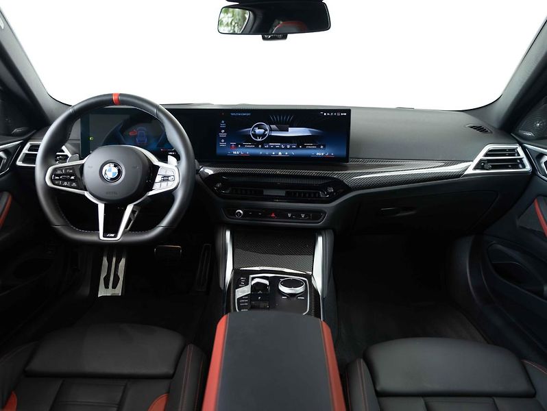 BMW Řada 4 M440i xDrive Coupe - fotka 12 z 23