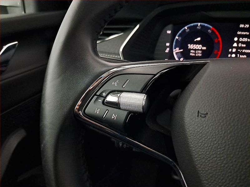 Škoda Octavia (2022) 2.0 TDI - fotka 16 z 20