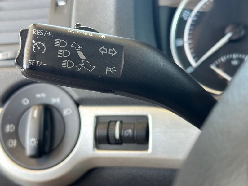 Škoda Octavia (2011) 2.0TSi RS NAVI, GARANCE KM - fotka 10 z 15
