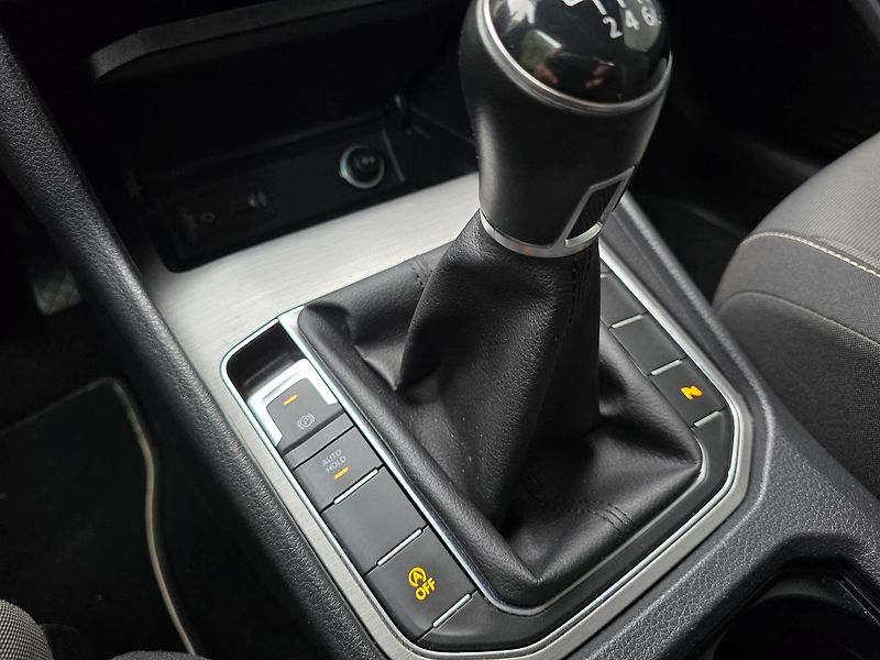 Volkswagen Golf Sportsvan 1,4 TSI 92KW,  Highline, ČR - fotka 20 z 29