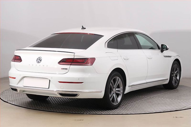 Volkswagen Arteon (2019) R-line 2.0 BiTDI 4Motion - fotka 5 z 21