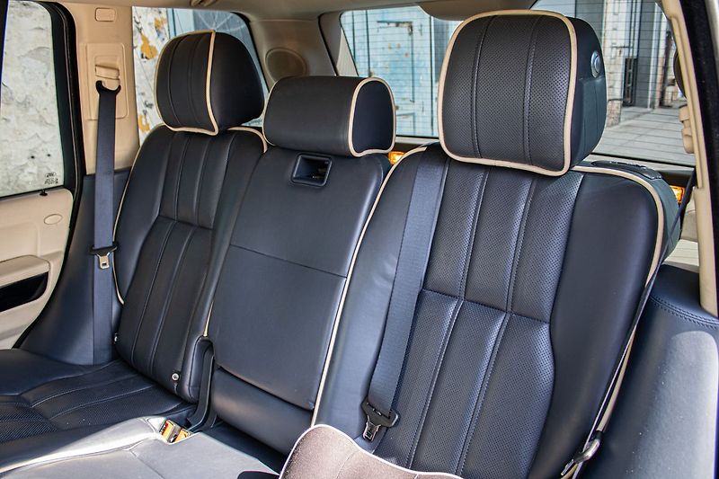 Land Rover Range Rover - fotka 26 z 32