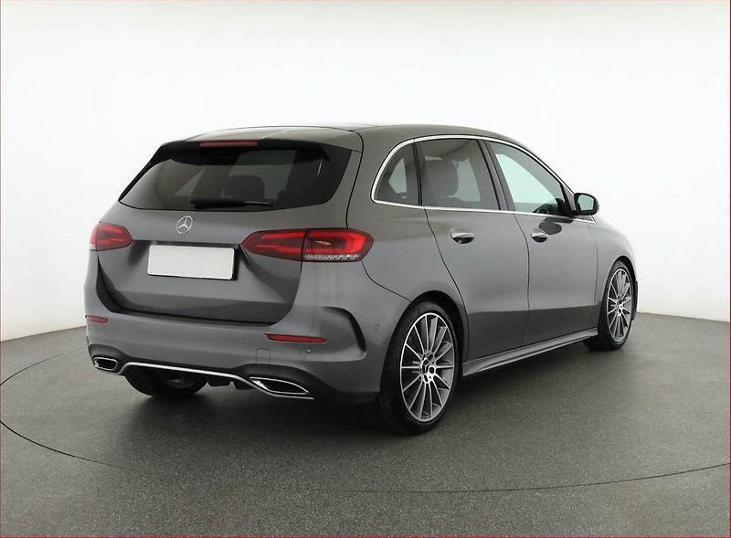 Mercedes-Benz Třídy B (2020) AMG line B 200 4MATIC - fotka 5 z 21