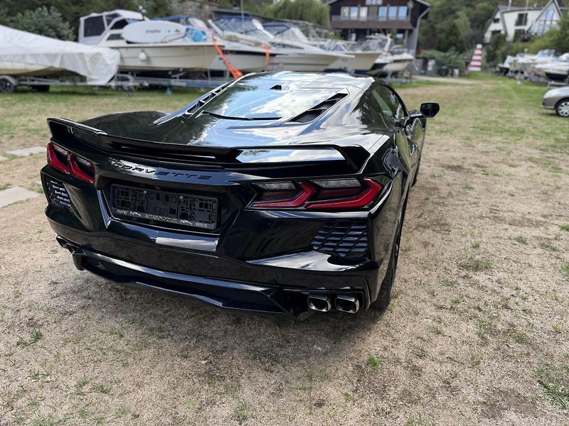 Chevrolet Corvette (2021) Z51-LIFT-CARBON-VZDUCH-TOP- - fotka 8 z 20