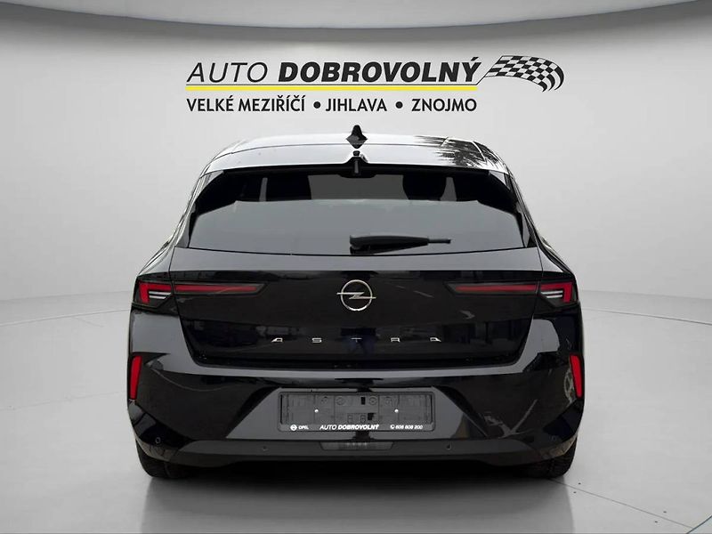 Opel Astra (2025) Edition HB 1.2 TURBO (96kW/130 - fotka 6 z 23