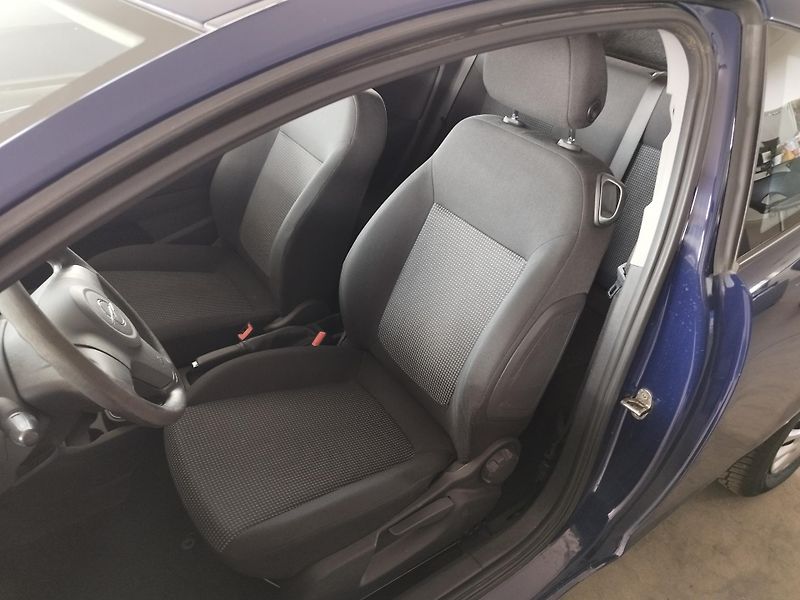 Opel Corsa (2009) 1,2i,59KW.KLIMA,SERVISNÍ KNIHA - fotka 12 z 23