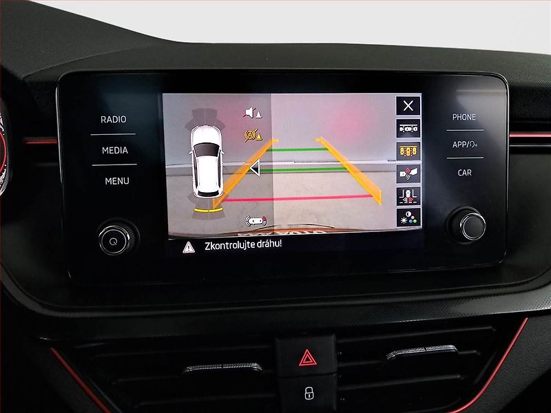 Škoda Kamiq (2023) Monte Carlo 1.0 TSI - fotka 21 z 21