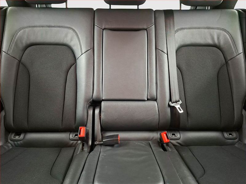 Audi Q5 (2010) 3.0 TDI, 4X4, Automat, Kůže - fotka 10 z 14