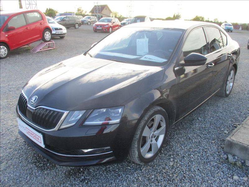 Škoda Octavia 2,0 TDI, Style,DSG,navi,DPH,CZ - fotka 3 z 29