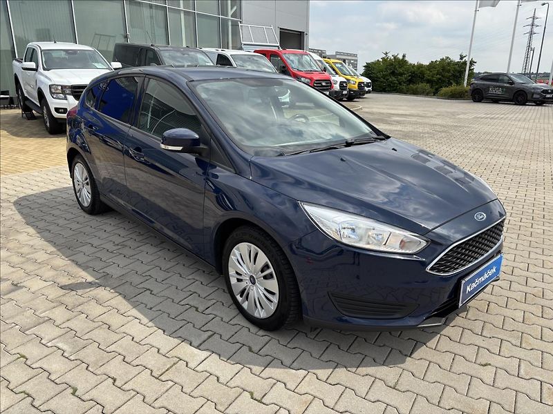Ford Focus 1,6 Trend 1.6 Duratec Ti-VCT - fotka 7 z 33