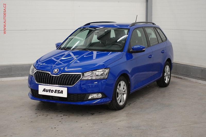 Škoda Fabia (2021) 1.0 TSi, 2.maj,ČR, Ambition - fotka 3 z 21