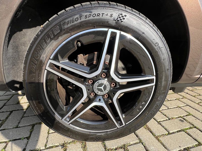 Mercedes-Benz Třídy V (2017) 4 matic AMG - fotka 21 z 30