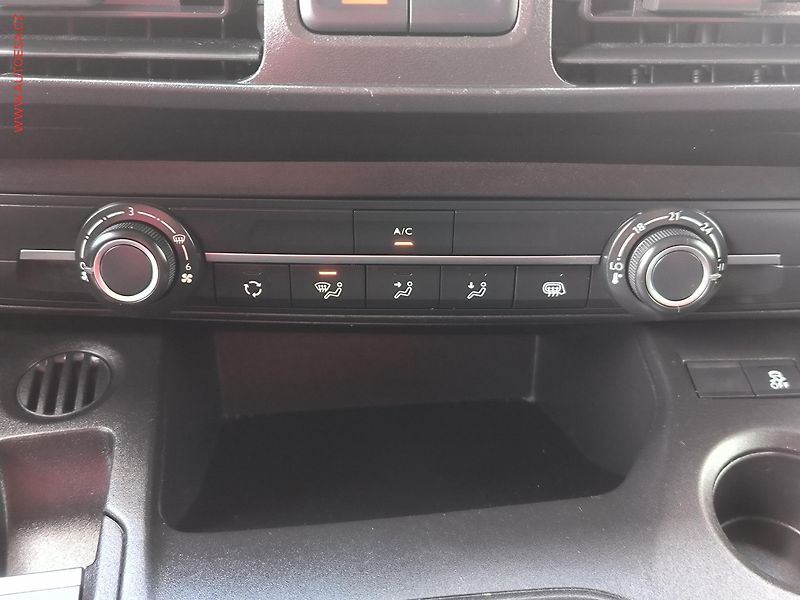 Peugeot Partner (2021) 1.5HDi DÍLNA, 1.maj,ČR, AC - fotka 14 z 23