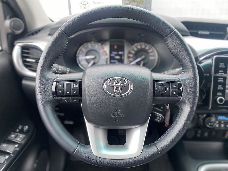 Toyota Hilux 2.4D, ČR-1m, Active, 4x4, DPH - fotka 14 z 33