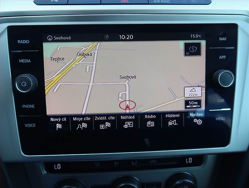 Volkswagen Passat (2018) Comfortline 2.0 TDI, Automat - fotka 19 z 20
