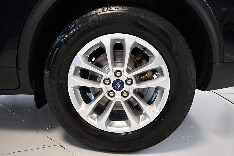 Ford Kuga (2023) 2.5 LED VIRTUAL Kamera BO DURA - fotka 30 z 33