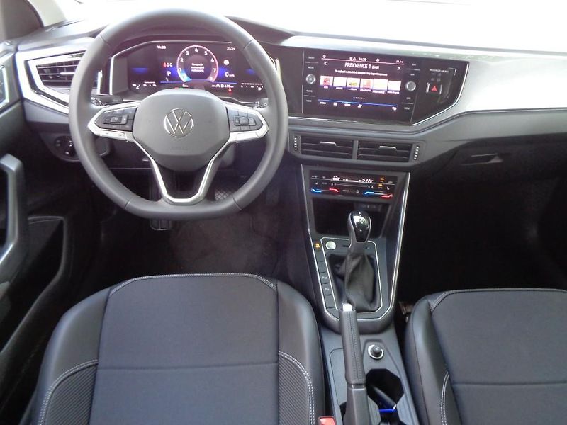 Volkswagen Taigo 1,0 TSI 7DSG FRIENDS  85 KW - fotka 5 z 29