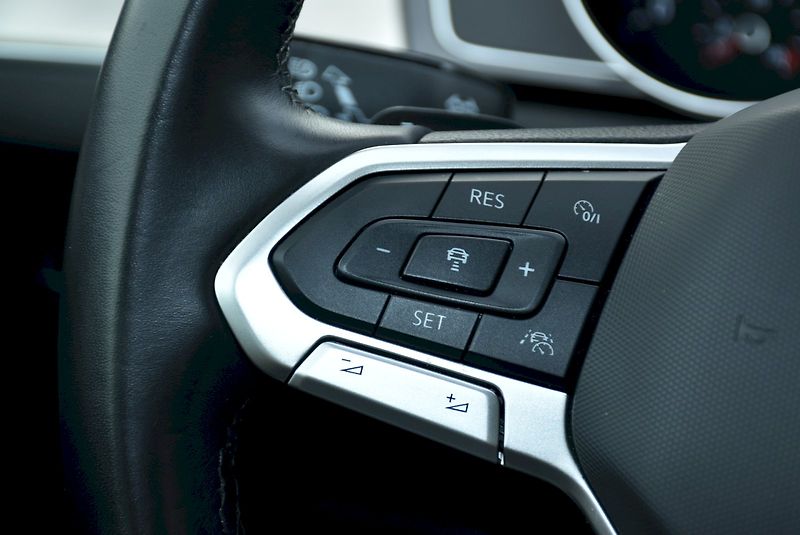 Volkswagen Passat (2023) ELEGANCE 2,0 TDI 110kW DSG - fotka 31 z 35