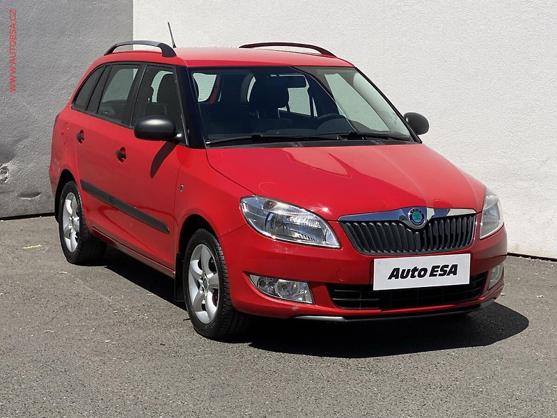Škoda Fabia (2011) 1.2 TSi, ČR, Active - fotka 1 z 17
