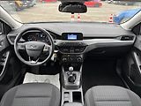 Ford Focus 1,0 EcoBoost 92kW Trend - náhled 17