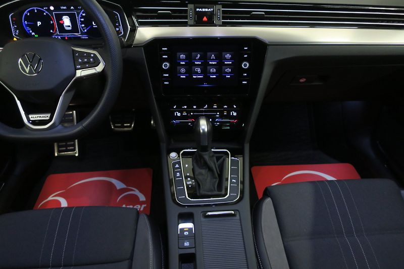 Volkswagen Passat (2023) Alltrack 2.0 TDI 147kW 4M DSG - fotka 24 z 50