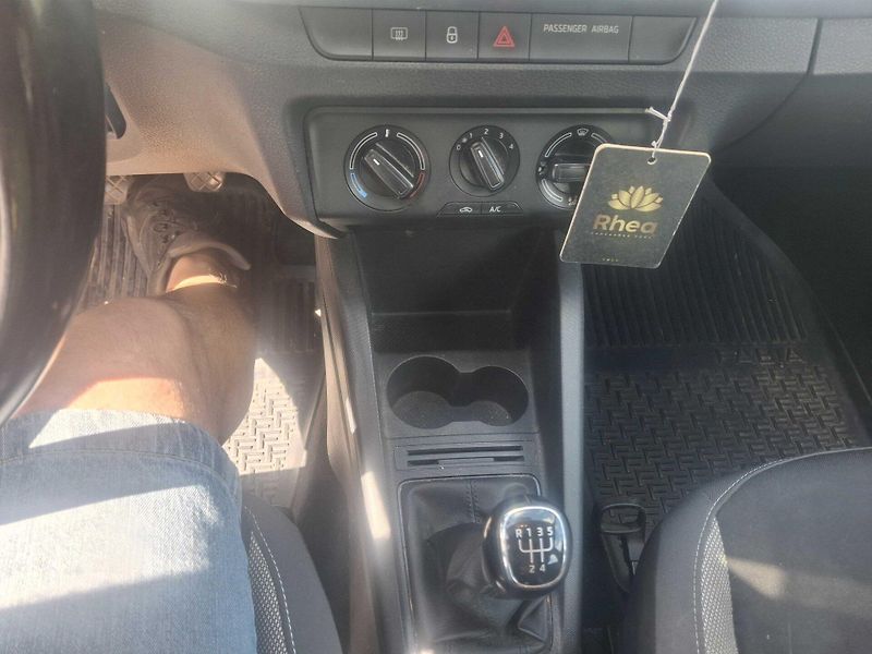 Škoda Fabia III kombi 1,0 TSi 1BX3385 - fotka 39 z 40