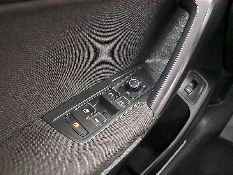 Volkswagen Tiguan Allspace (2023) Life 1.5 TSI - fotka 21 z 22