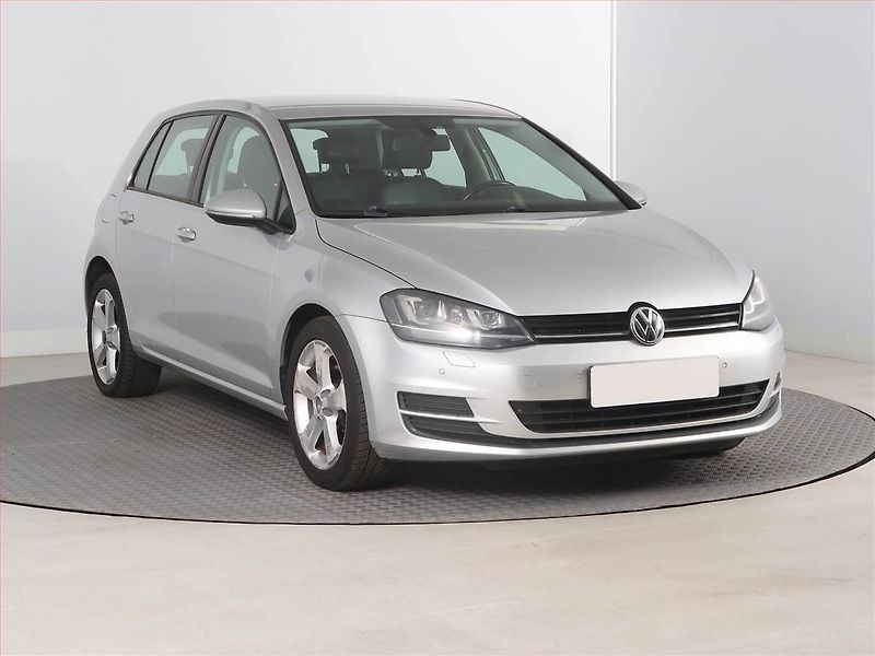 Volkswagen Golf (2013) Highline 1.6 TDI, Automat - fotografie inzerátu