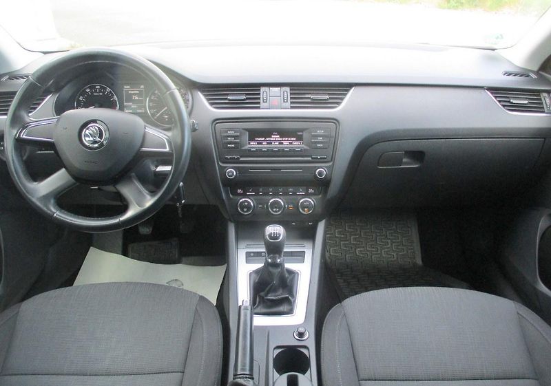 Škoda Octavia 1.4TSi 103kW*ELEGANCE*VÝHŘEV* - fotka 22 z 50