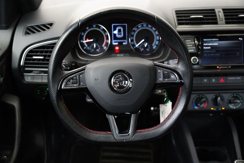 Škoda Fabia - fotka 16 z 24