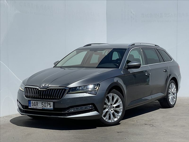 Škoda Superb 2,0 TDI DSG Combi Style Plus - fotografie inzerátu