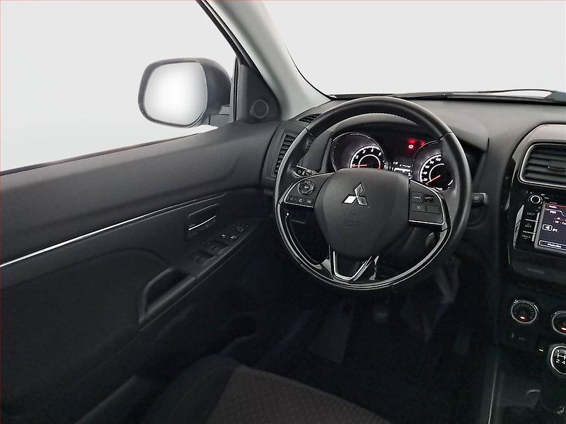 Mitsubishi ASX (2017) Instyle 1.6 MIVEC, Serv.kniha - fotka 7 z 19