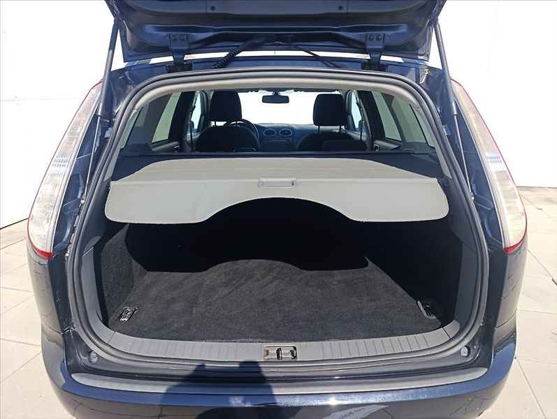 Ford Focus 1,6 TDCi Aut.klimatizace , Alu - fotka 9 z 32