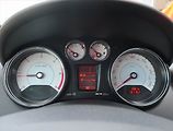 Peugeot 308 (2011) 1.6 HDi, nová STK, slušný stav - náhled 11