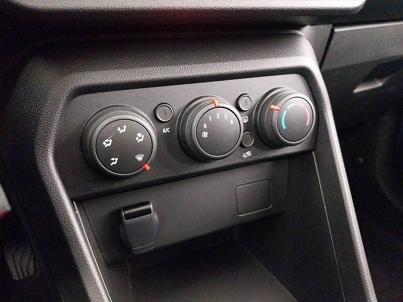 Dacia Jogger (2025) 1.0 TCe - fotka 13 z 20